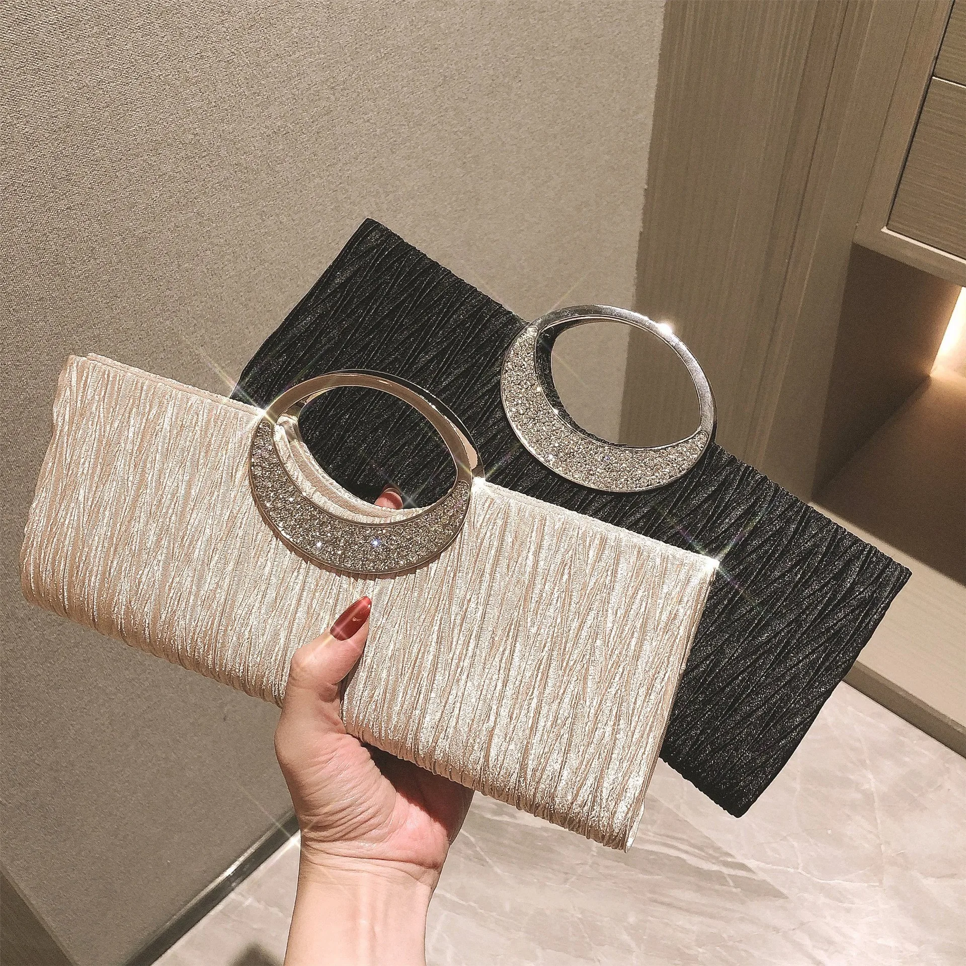

Shinny Diamond Inlay Handle Evening Bag Clutch Fashion Banquet Handbag Advanced Trendy Party Chain Shoulder Female Crossbody Bag