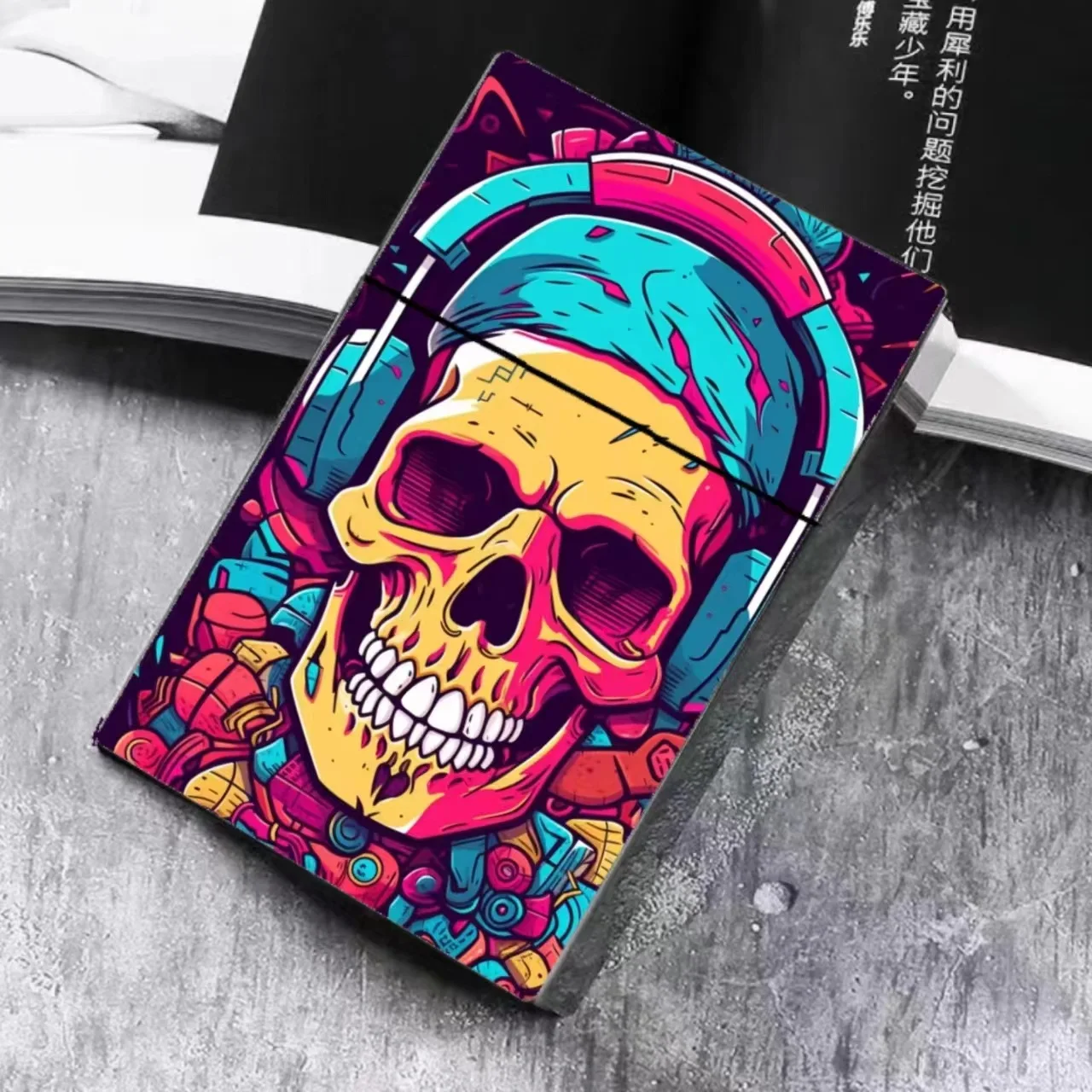 

Creative Portable Cigarette Case Skull Pattern Cigarette Holder Box 20pcs Regular Cigarettes Personality Birthday gift Men set