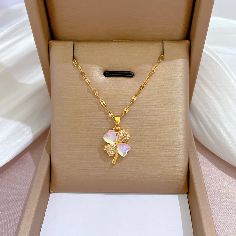 

2023 Stainless Steel Lucky Clover Pendant Necklace For Women Female Fashion Diamond Zircon Necklace Gift Jewelry Wholesale New