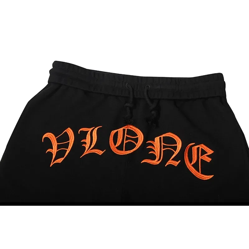 High quality spring/summer casual VLONE Gothic letter embroidered lace up knitted loose shorts for men and women