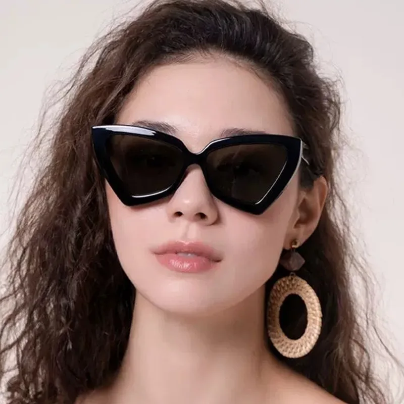 

New Vintage Cat Eye Sunglasses Women Square Small Frame Sun Glasses Female Brand Designer Retro Shades Fashion Gafas De Sol