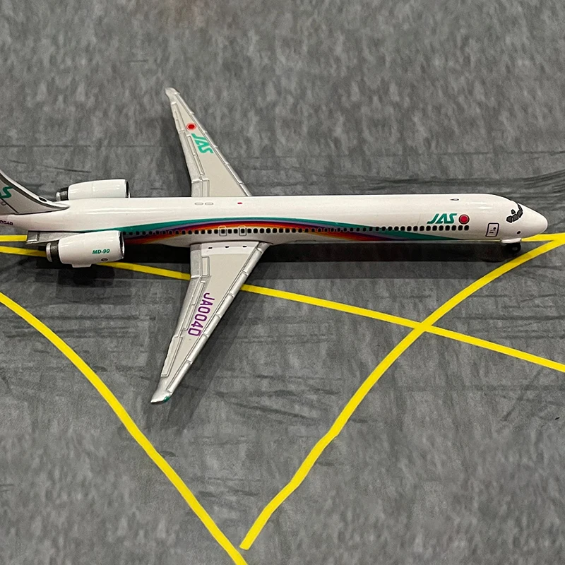 JA004D JAS航空機模型 1/200スケール Seasonal Holidays 2025