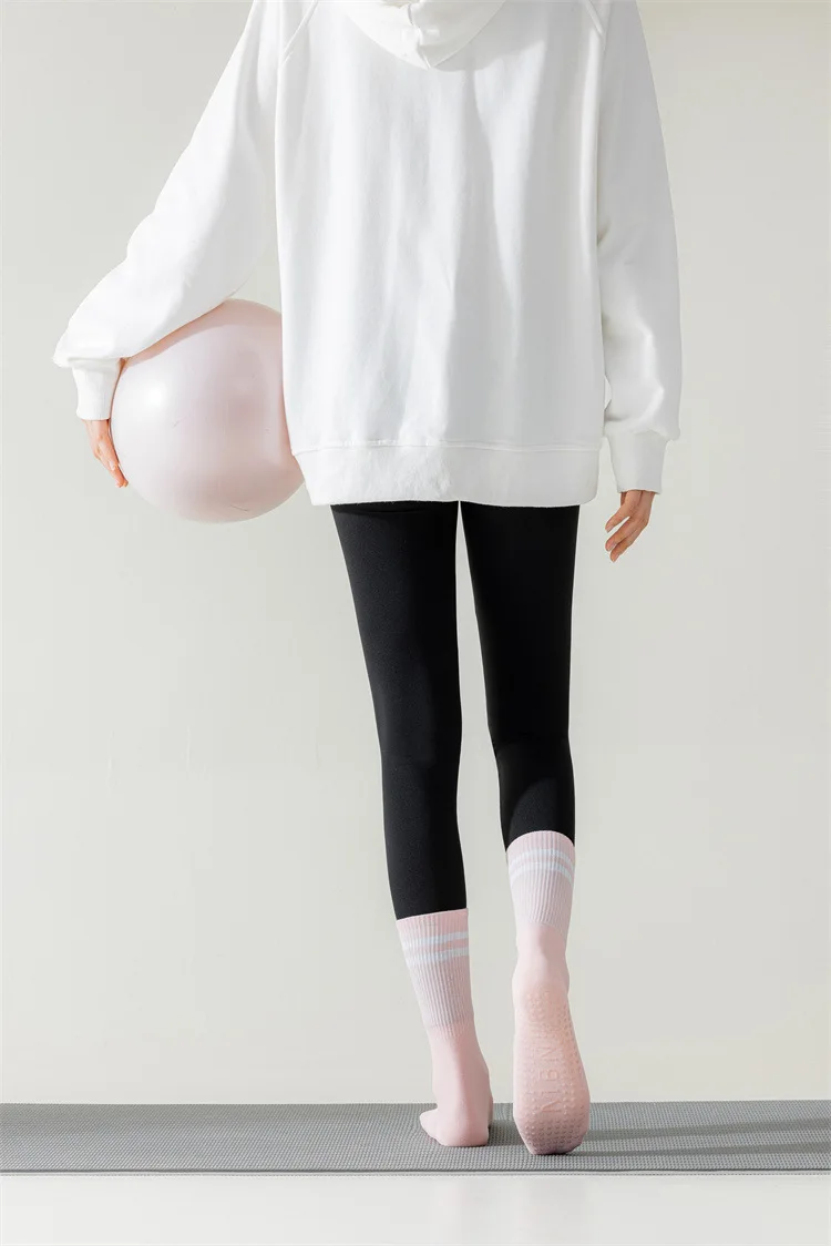 Ladies Ballet Dance Gym Elastic Fitness Cotton Non Slip Socks Women Breathable Grip Anti Slip Yoga and Pilates Socks for Woman 58 S3e821923e2934390a3d5acece6c85700M