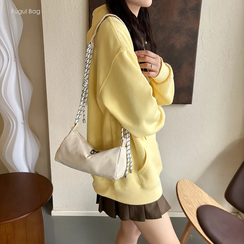 Women's Shoulder Bag Crossbody Bag Nylon Solid Color Simple Commuting Fashion Brand Casual and Versatile Retro