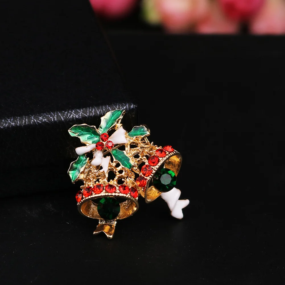 

Christmas Brooches Rhinestones Breastpin Women Jewelry Accessories for Scarf Hat Bag Shawl Decoration
