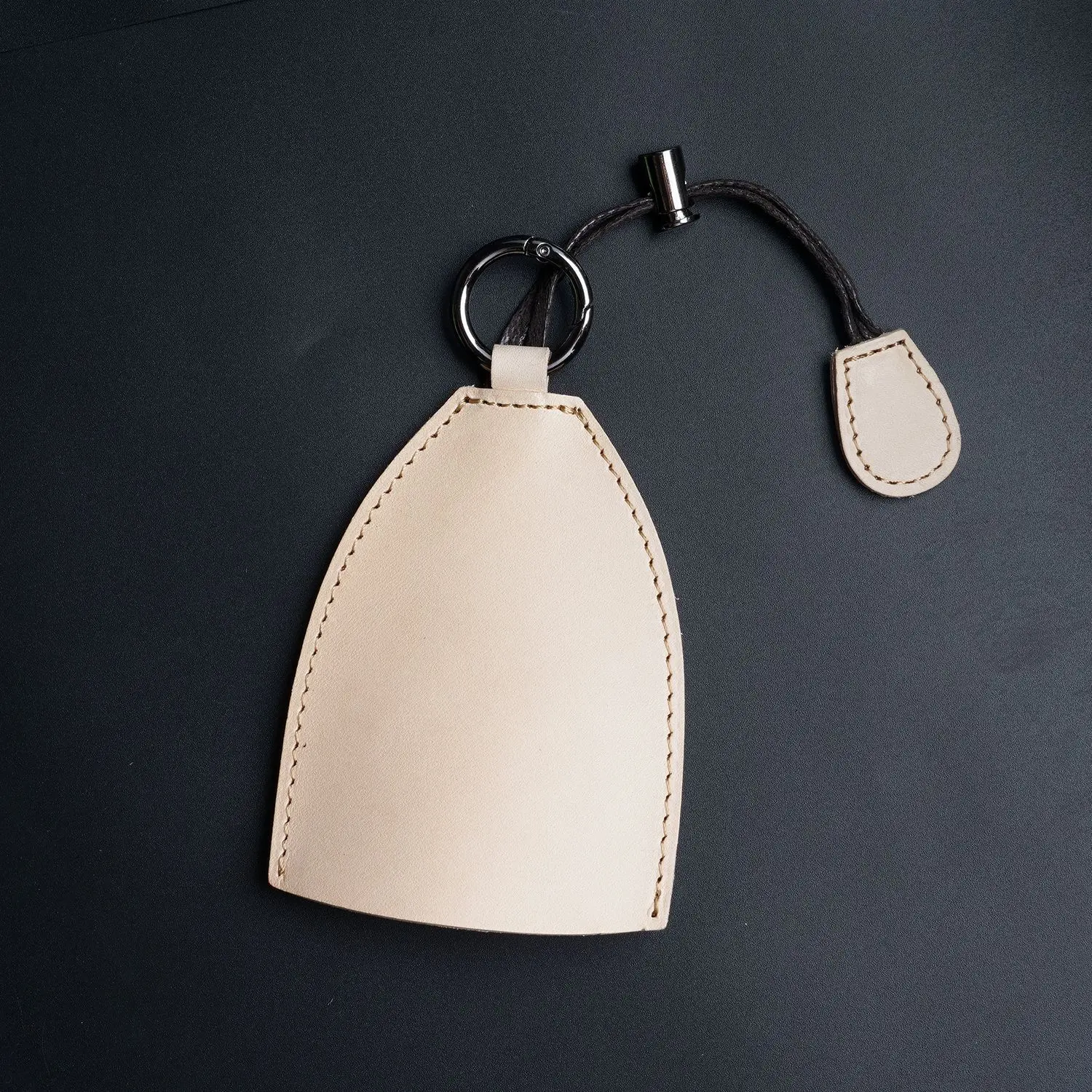 Elegant Genuine Leather Key Holder Case with Key Ring – Handmade Protective Cover