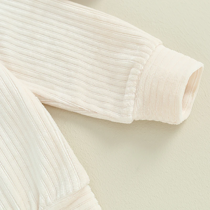 Рисунок 6 - Осенняя одежда для младенцев