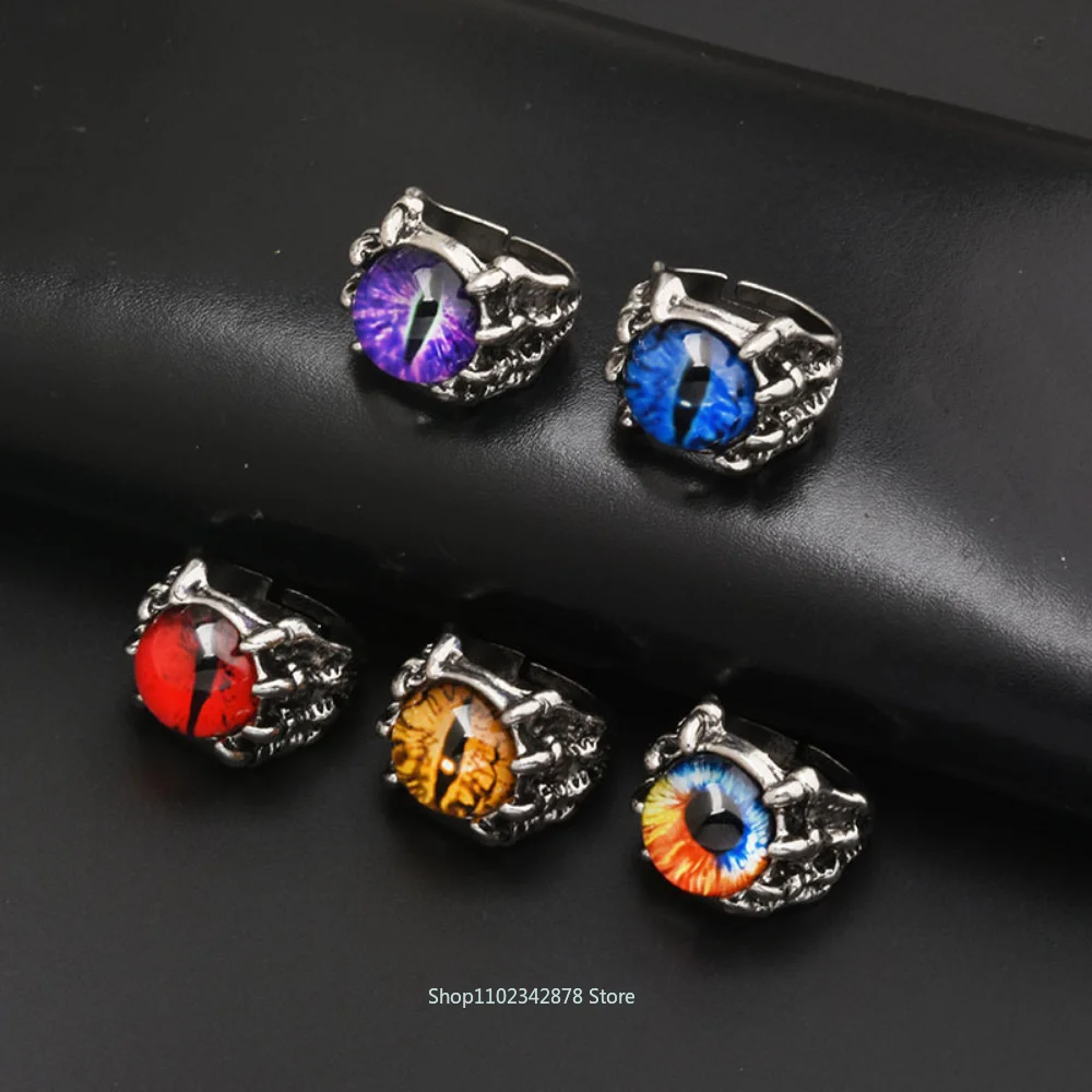 

Creative Fashion Evil Eye Rings Anime Retro Rings Gothic Ring Men Women Personality Jewelry Dragon Claw Rings Accessories Gift