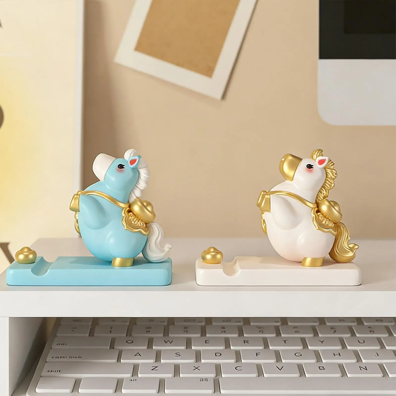 Charming Horse Design Phone Stand - Cute Decorative Holder