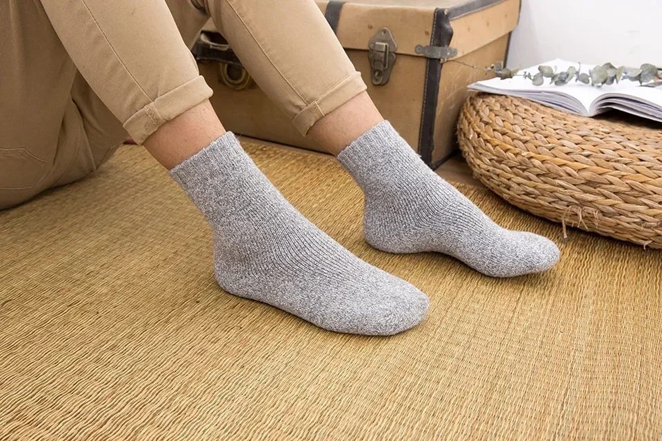 Mens Winter Merino Wool Socks - Thick Warm Cashmere 3 Pair Set