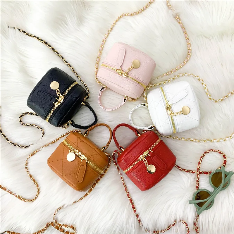 Kilofly Little Girls Plush Purse Handbag Set With Faux Pearl Jewelry (Necklace, Bracelet, Earrings)