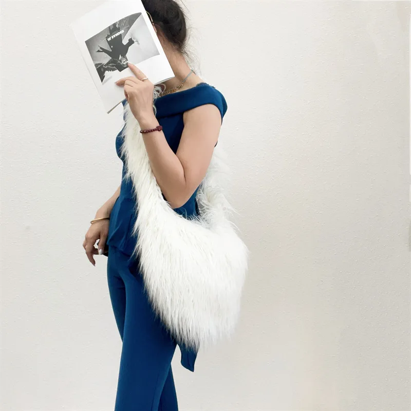 Bolso de hombro con pelo en forma de corazón estilo Harajuku para mujer, bandolera de piel sintética estilo punk Y2K, de gran tamaño