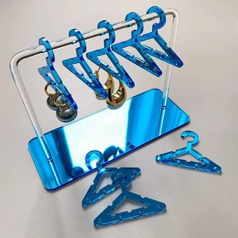 PATIKIL Porta Orecchini Acrilico Trasparente Con 8 Mini Appendini – Espositore Da Tavolo 15x6 Cm – Per Orecchini Lunghi, A Cerchio E A Bottone