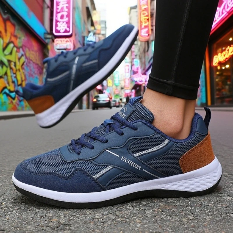 أحذية نسائية من جلد البولي