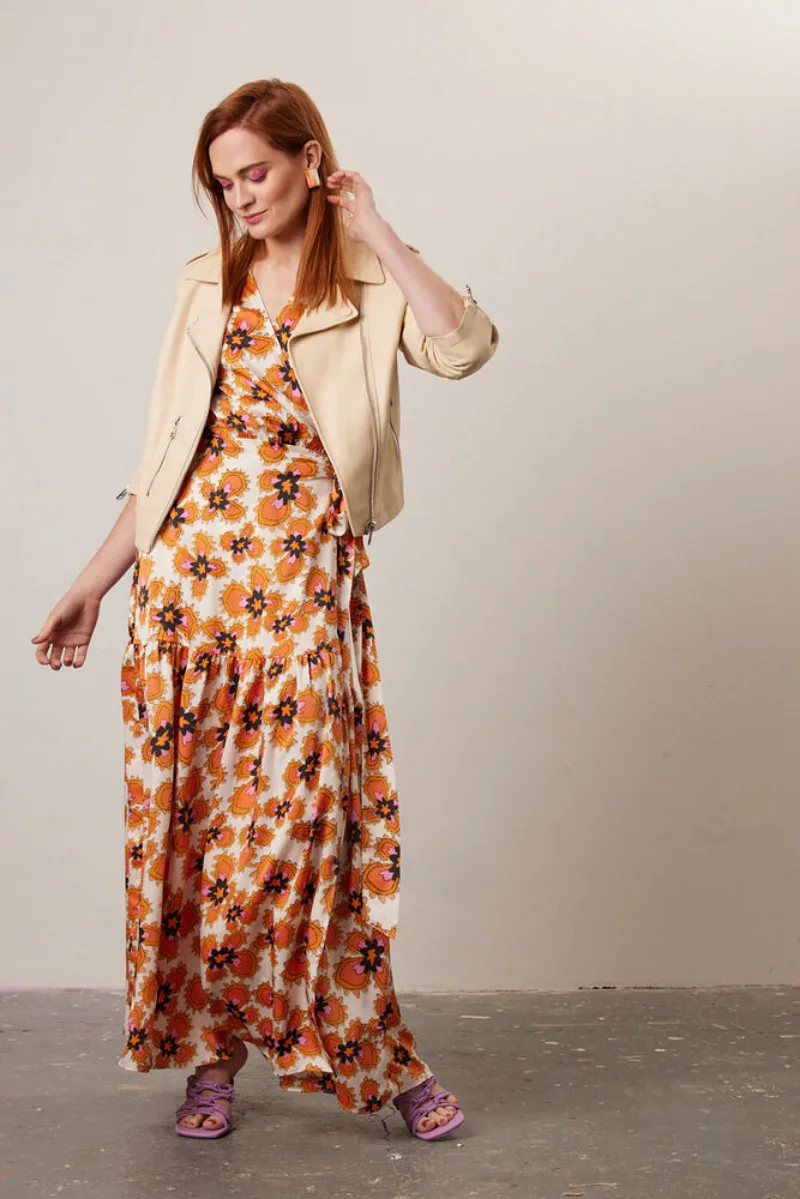 Women Leather Jacket Genuine Lambskin Moto Slim Fit Biker Beige Coat