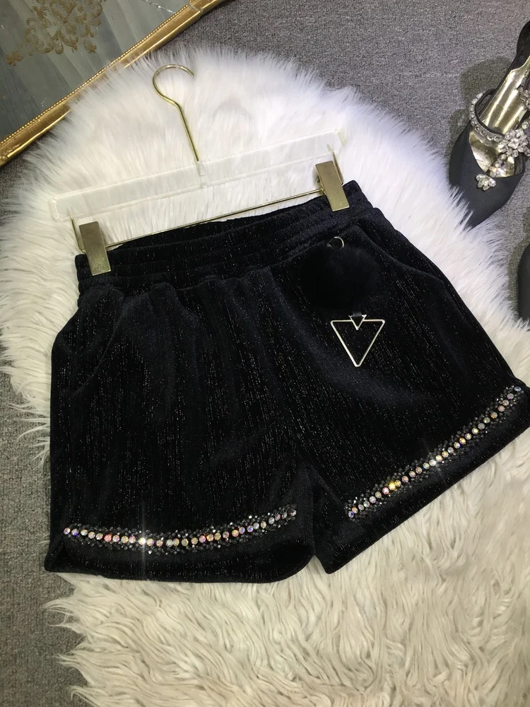 High Quality Beading Women Shorts Pleuche Autumn Winter All-match Elastic Waist Black Boots Pants Thicken Wide Leg Shorts Lady