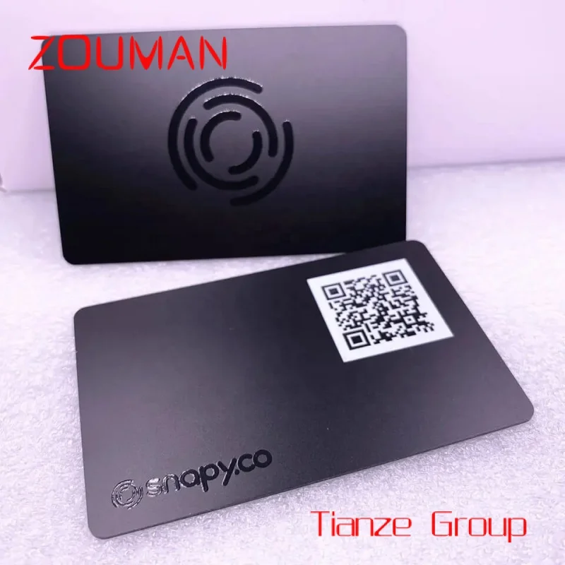 Custom , N PVC Social edia Card ood etal Busins Card  ith QR Code For Accs Control Syste