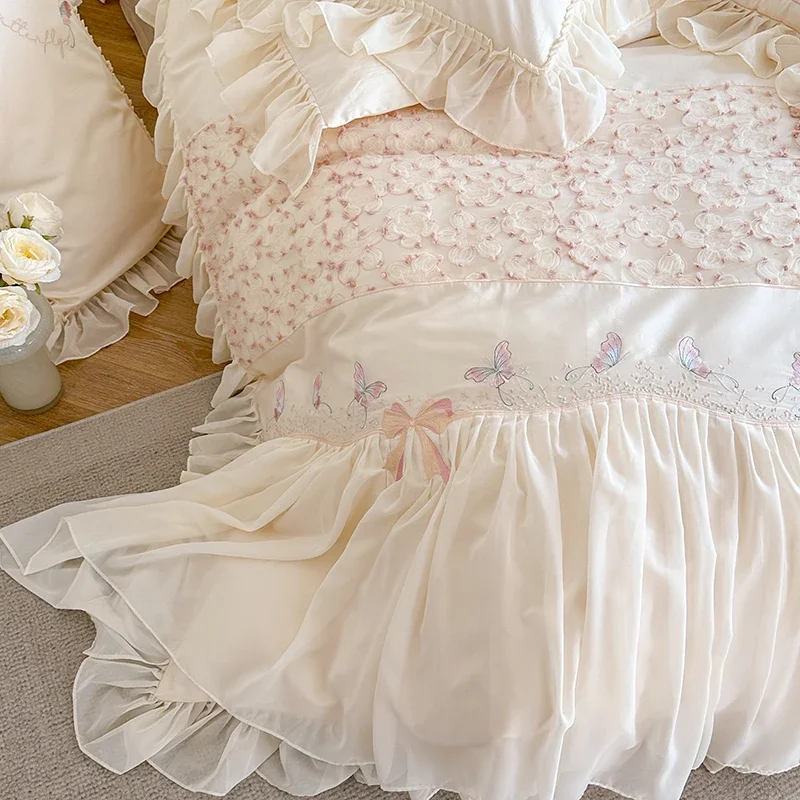 

Beige Pink 1000TC Egyptian Cotton French Wedding Bedding Set Flowers Lace Embroidery Ruffles Duvet Cover Bed Sheet Pillowcase