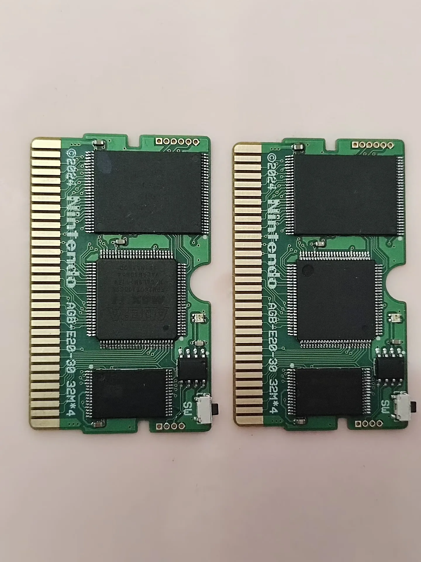 【専用】ゲームソフト4点セット 4-in-1 rom ChisFlash's GBA multi flash game card Switch