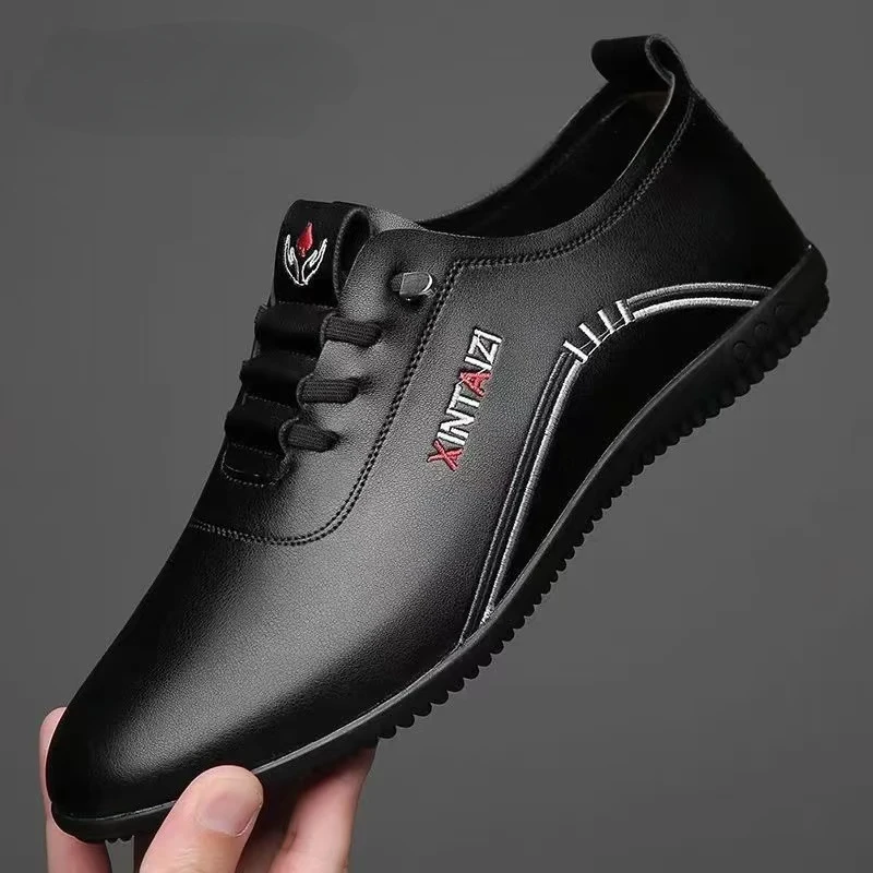 Luxury Leather Men Flat Shoes Casual 2024 Soft Men Loafers Handmade Moccasins Breathable Slip on Driving Shoes Zapatos Hombre 5