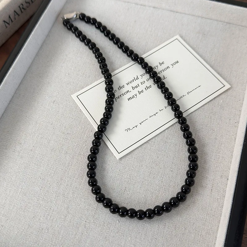 Minar Simple Necklace - Top View