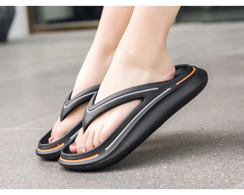 Beach Slippers   Anywear unisex Men's Women’s Thick Bottom Summer Fashion Casual Flip Flops Womens mens Designer Slides Anti-Slip Home Sandals for man woman Vacation holiday getaway Footwear in black