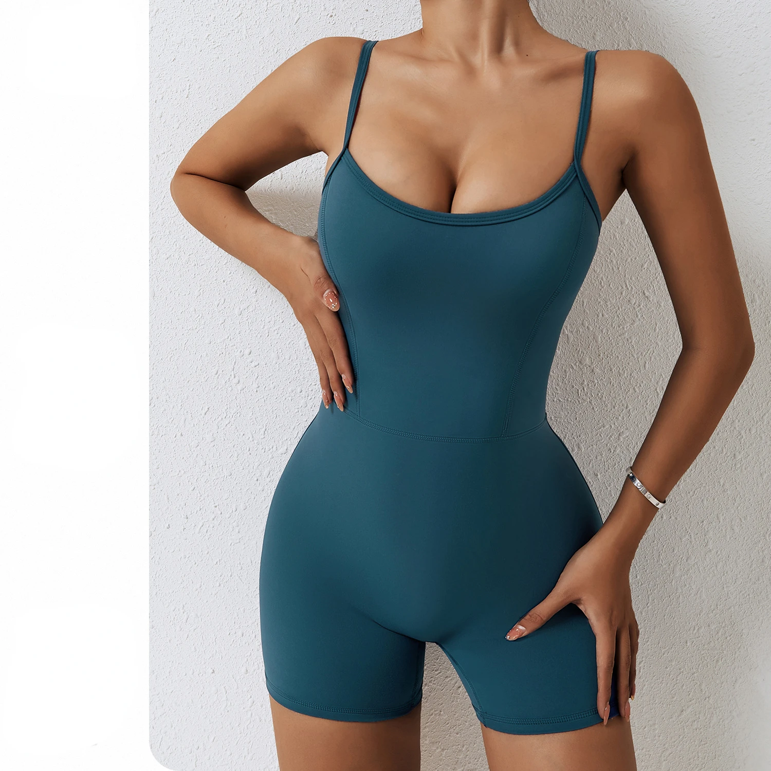 

Seamless Yoga Jumpsuits Sports Fitness Hip-Lifting Training Dance One-piece Tracksuits Workout Running Gym Shorts Set Fo Women