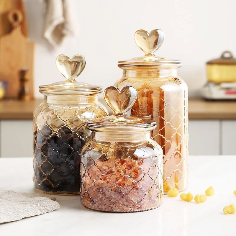 Heart-shaped Glass Storage Jar Sealed Tea Cans Home Large-capacity Candy Nut Coffee Bean Storage Jar Kitchen Container