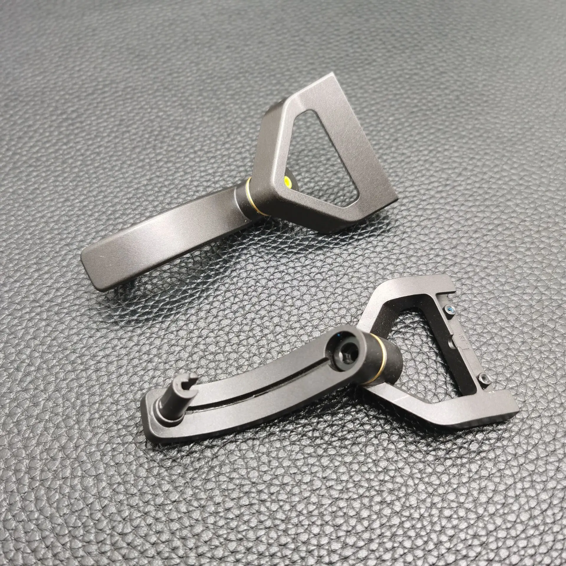 HS80 RGB Hanger Hook Swivel Connector for Corsair HS80 RGB & MAX Headphone Speakers Housing Cover Hook Bracket Hinge