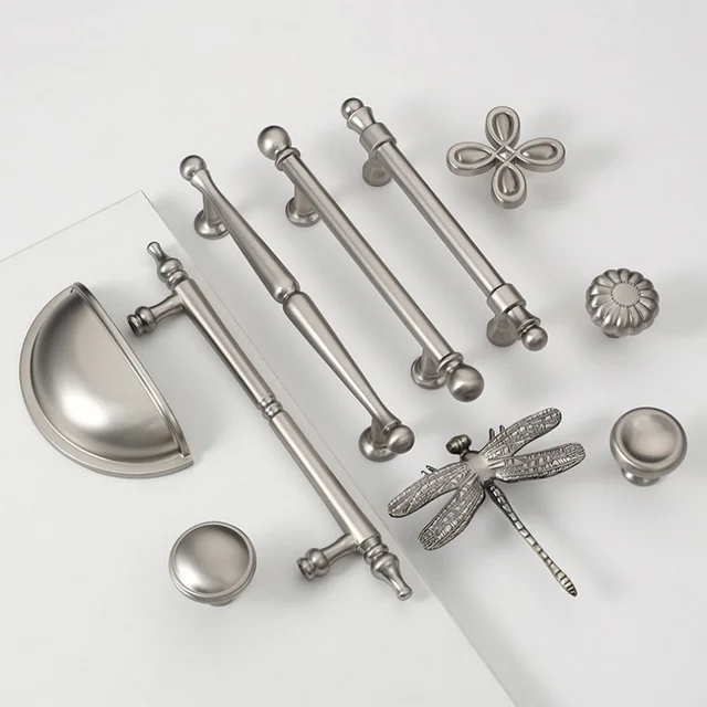 Poignées de meubles modernes en nickel brossé pour cuisine, tiroirs, armoires et placards 1