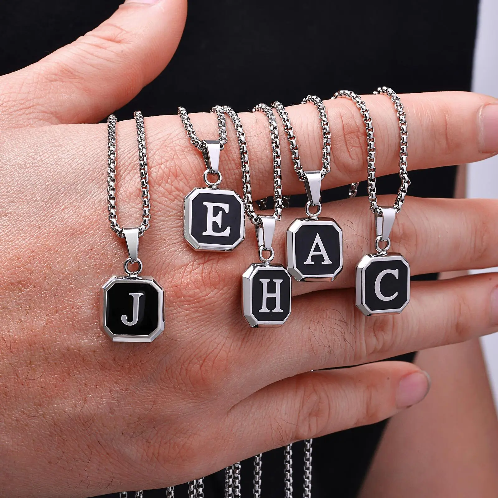 Collana dettaglio 1
