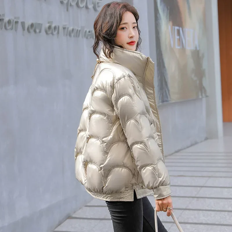 

Thick Padding Short Female Coats Quilted Padded Zipper Women's Jacket Cropped Duck Down Heavy 2023 Trend Korean Korea Cold Hot