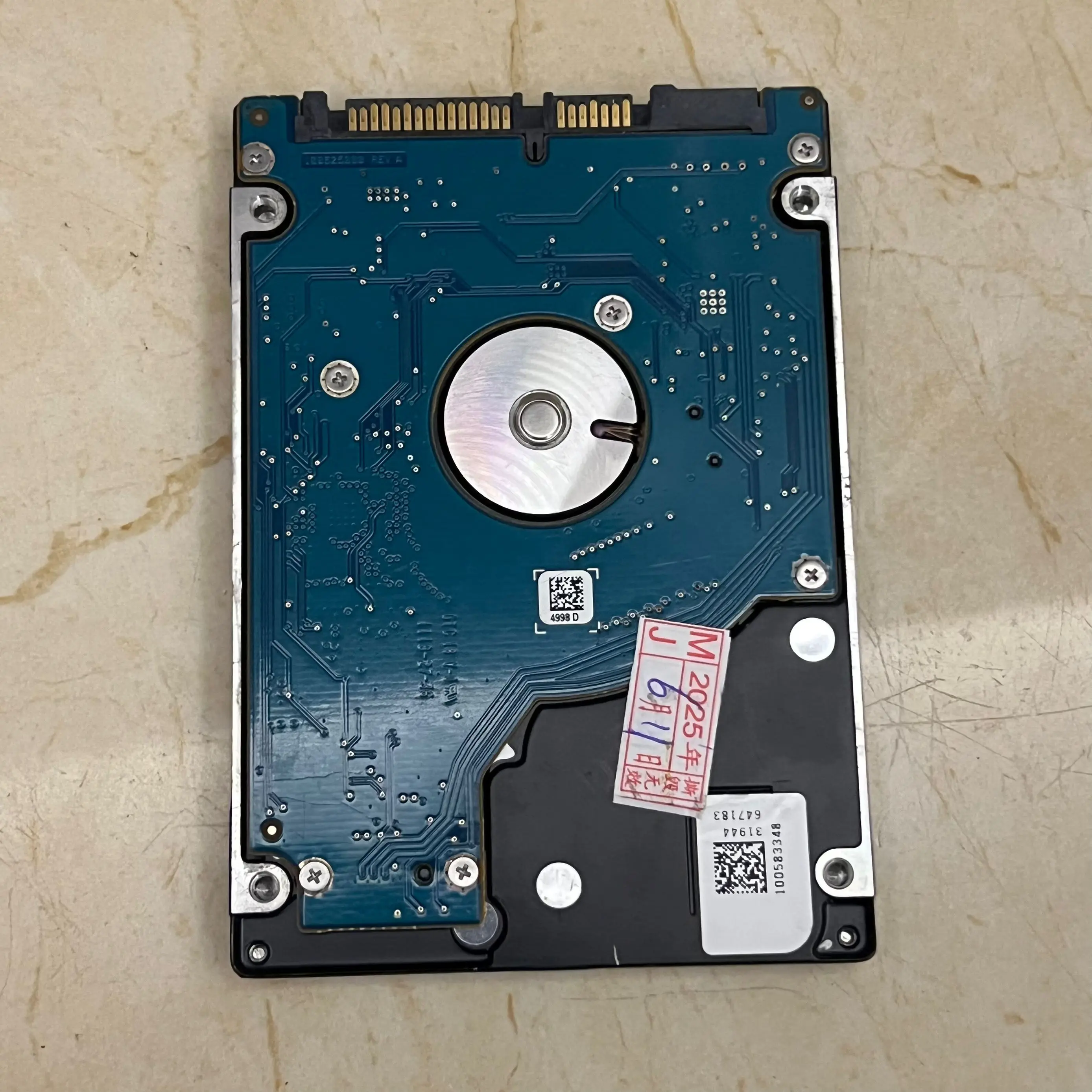 מחשב נייד MB Star C6 VCI Multiplexer wifi DoIP עם תוכנה V2025 HDD מופעל CF31 מחשב נייד CF-31 SD C6