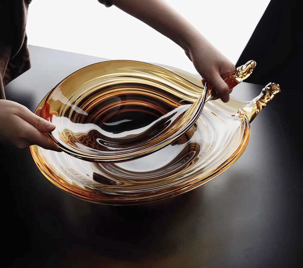 Twist Floating Glass Bowl Luxury High-Grade Nut Candy Bowl Home Hospitality Screw Snacks Display Creative Dried Fruit Bowl 5