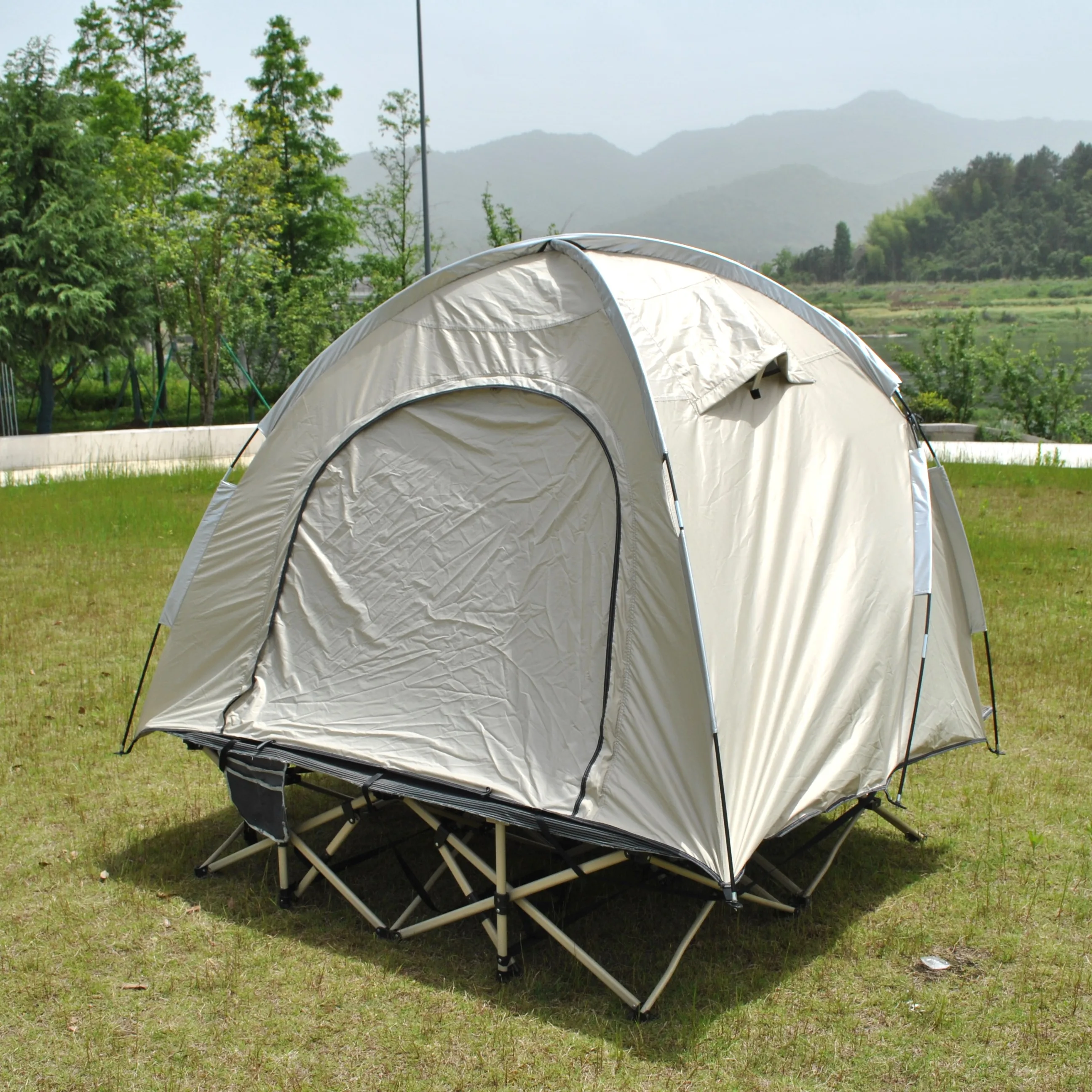 3 Person Off-Ground Tent 4