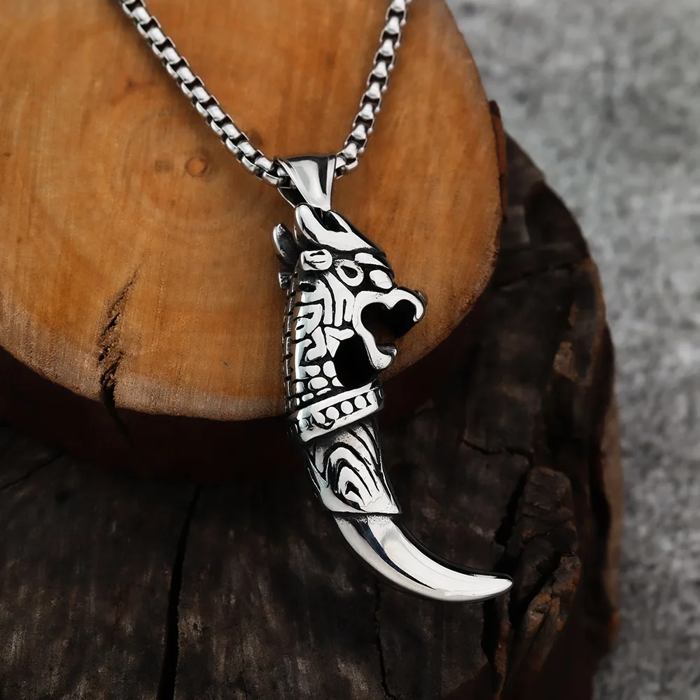 Personalized Wolf Tooth Fashion Men's Pendant Stainless Steel Jewelry