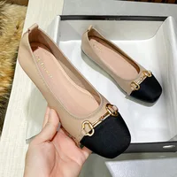 Fashionable Leather Square Head Flat Bottom Women's Shoes 2022 Autumn Color Matching Soft Bottom Large Casual Women's Shoes 1
