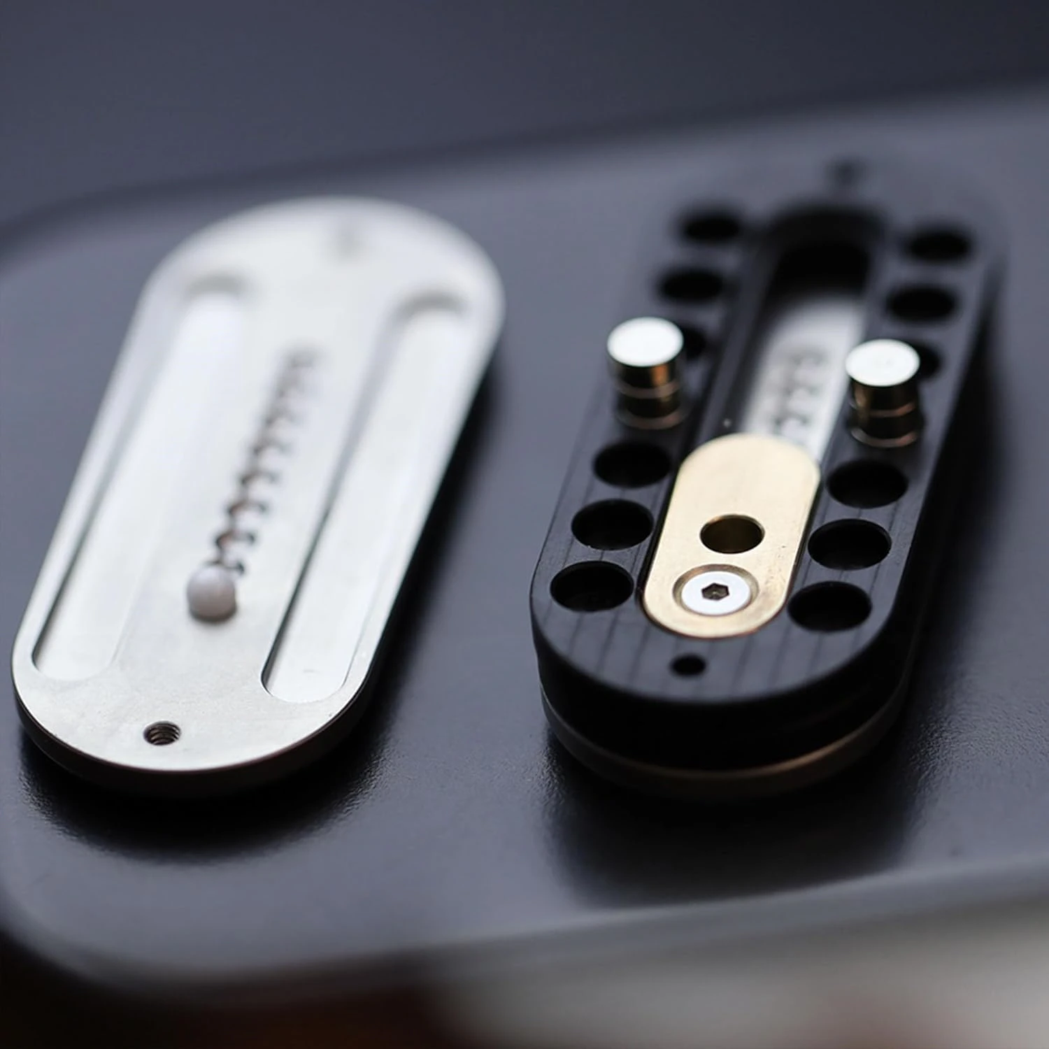 正規品 GAO STUDIO RICH COIN 03 フィジェットトイ EDC GAO Studio Rich Coin EDC Fidget Slider Metal Push Card EDC