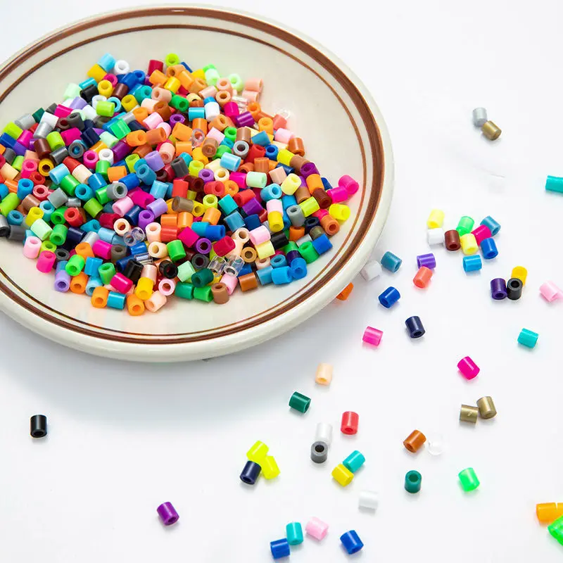 100g/10000pcs 2.6mm Mini Perler Hama Beads Kids DIY Toy Colormixing White Black Color Fuse Beads Learning Toys For Children 3