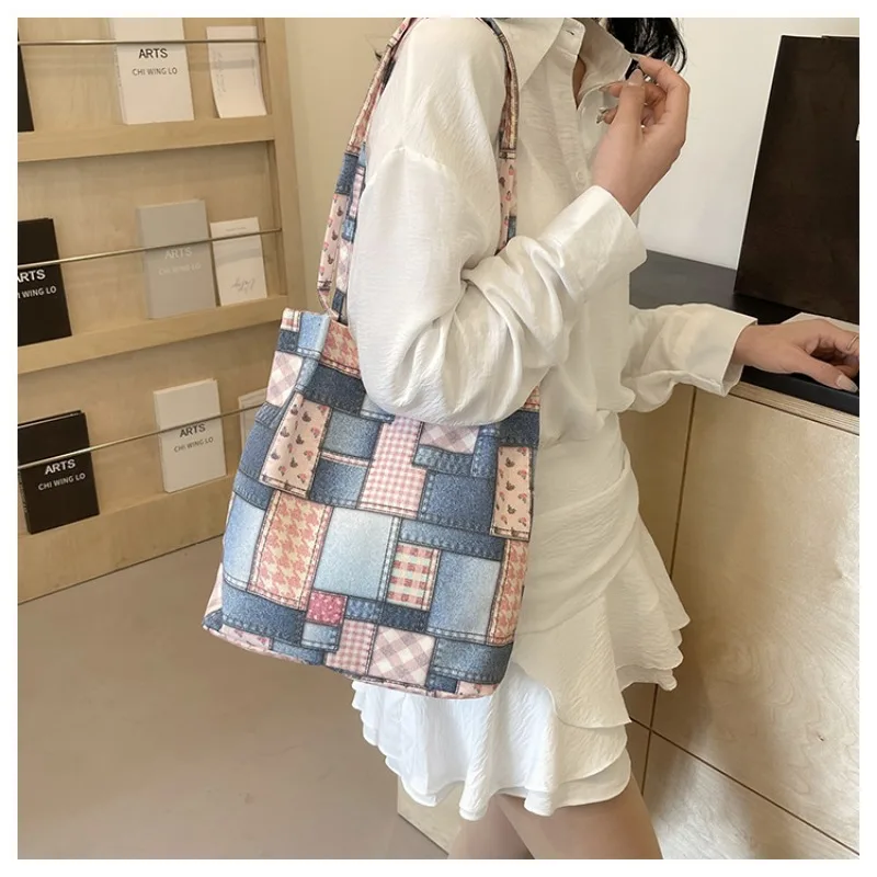 

Plaid Canvas Bag Fashion Large Capacity Shoulder Bag Casual Hundred Tote Bag