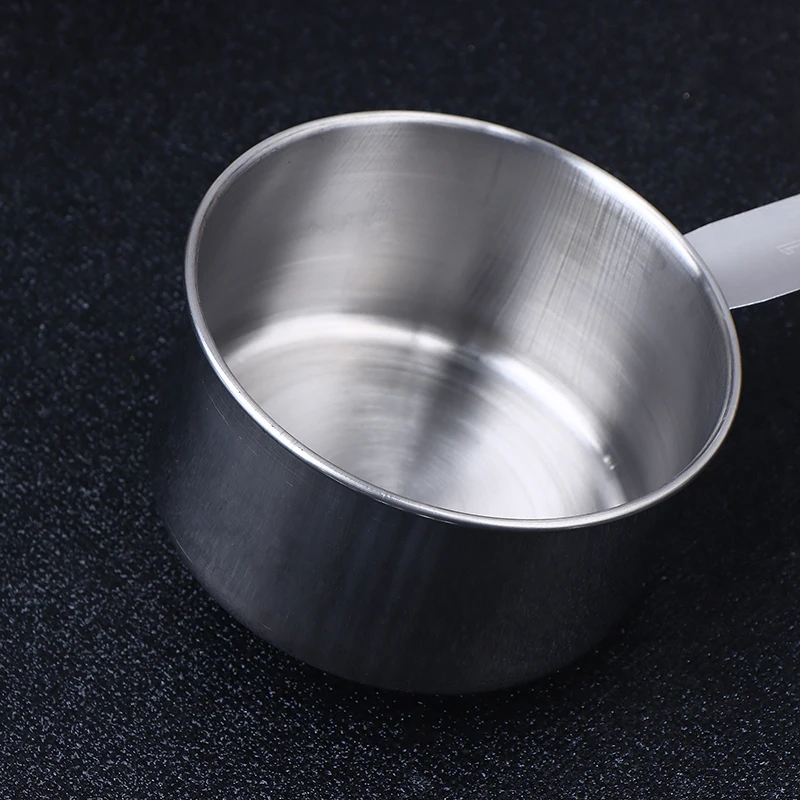 4/6/8-teiliges Set Edelstahl-Messlöffel und -becher mit Skala, Messlineal, Eierschläger, Löffel, Küchen-Backwerkzeug – Detail 3