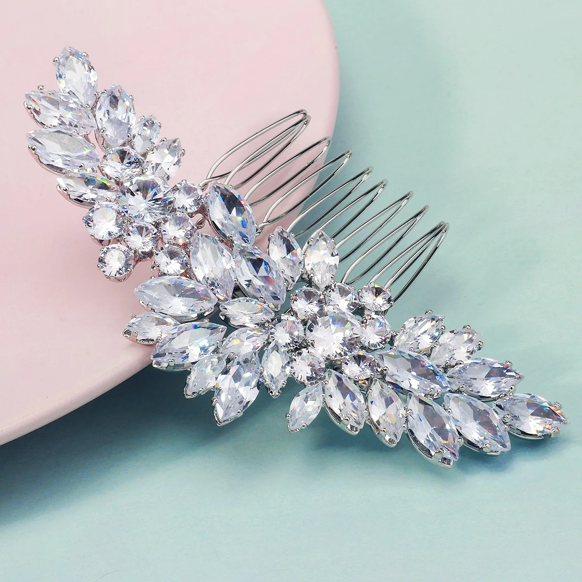 Splitter Zirkon Kristall Braut Haarkamm Exquisite Blumen Haarspange für Mädchen Hochzeit Haarschmuck Kopfbedeckung als Geschenk – Detail 14