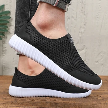 أحذية رياضية كاجوال ومريحة للرجال خفيفة الوزن للمشي ومضادة للانزلاق وقابلة للتنفس صيفية عصرية للتدريب الشبكي في الهواء الطلق 4