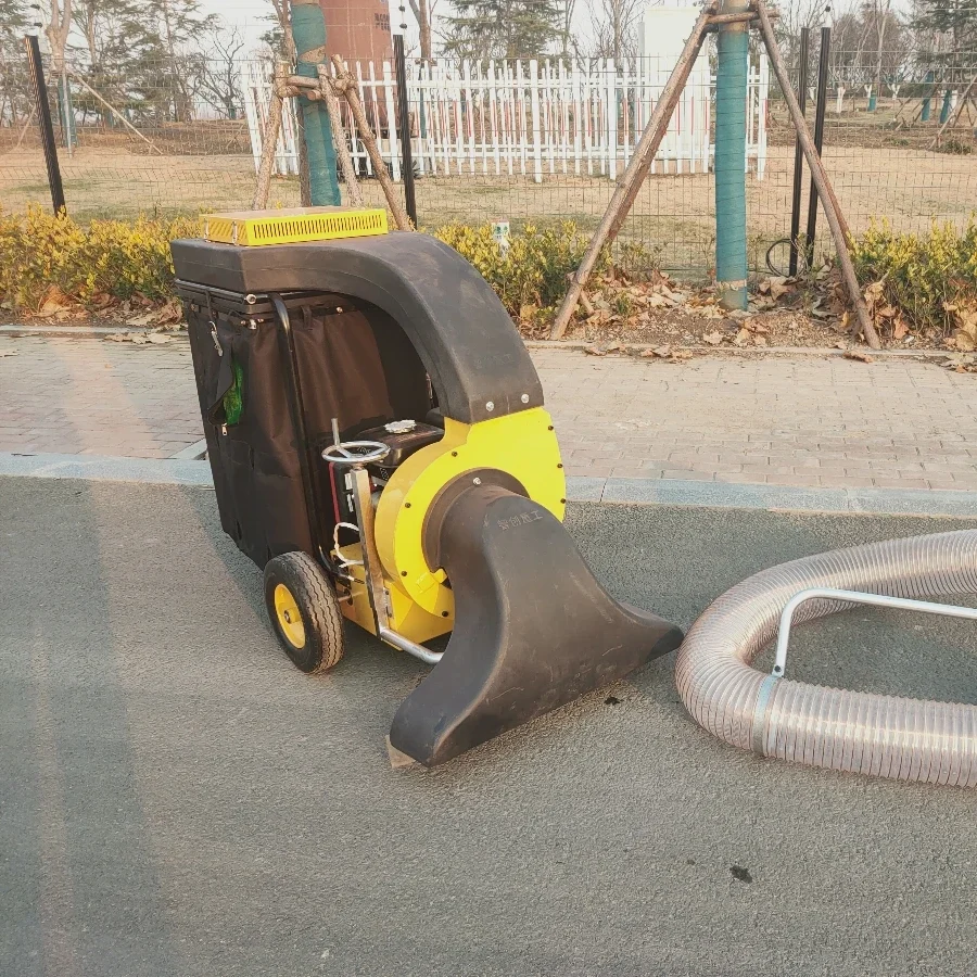 Self propelled leaf collector gasoline leaf sucking machine greening lawn sundries leaf suction machine 2