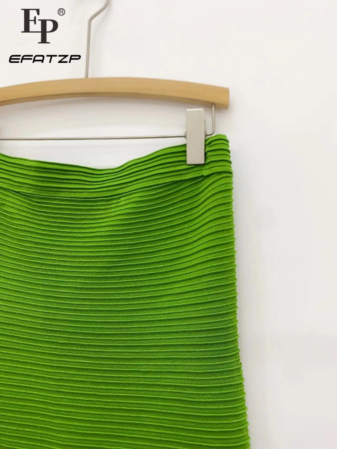 

EFATZP Women's Knitted Dresses 2023 New Fashion Green Strapless Elegant Evening Party Slim Dresses