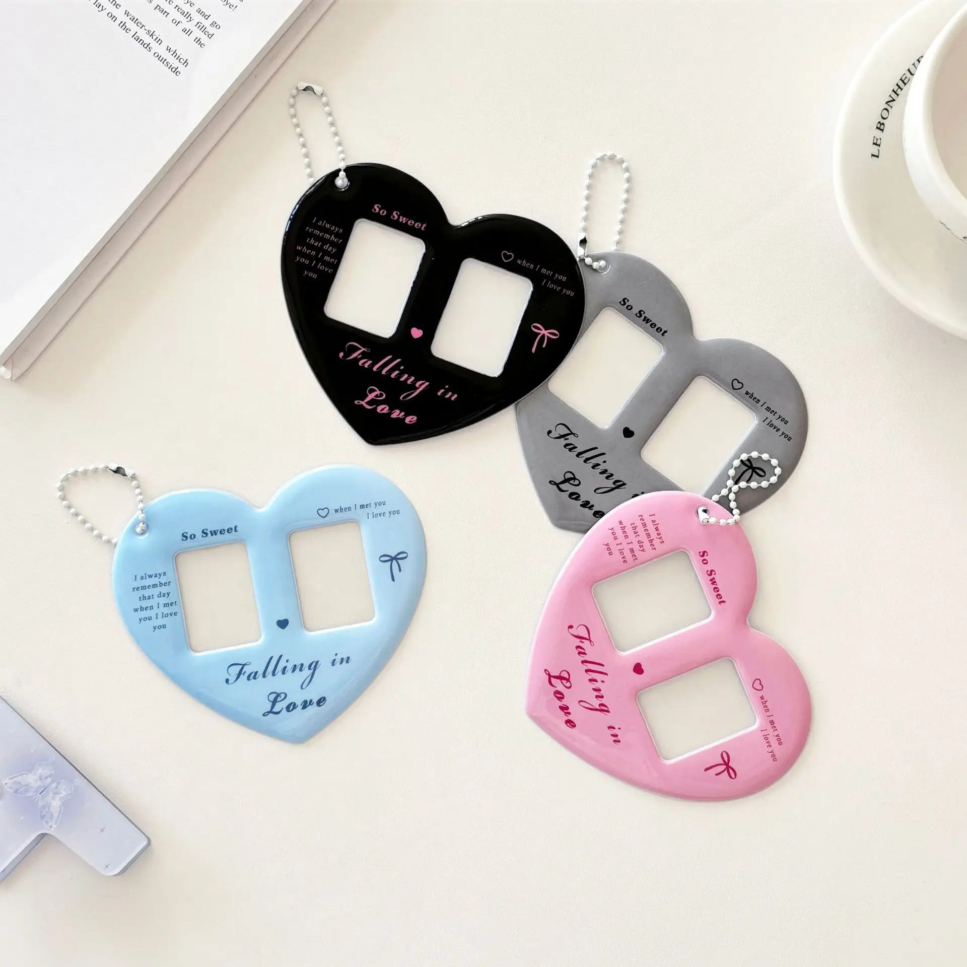 Cute double heart love 1 inch photo CP card sleeve double lattice heart card sleeve key chain pendant 5