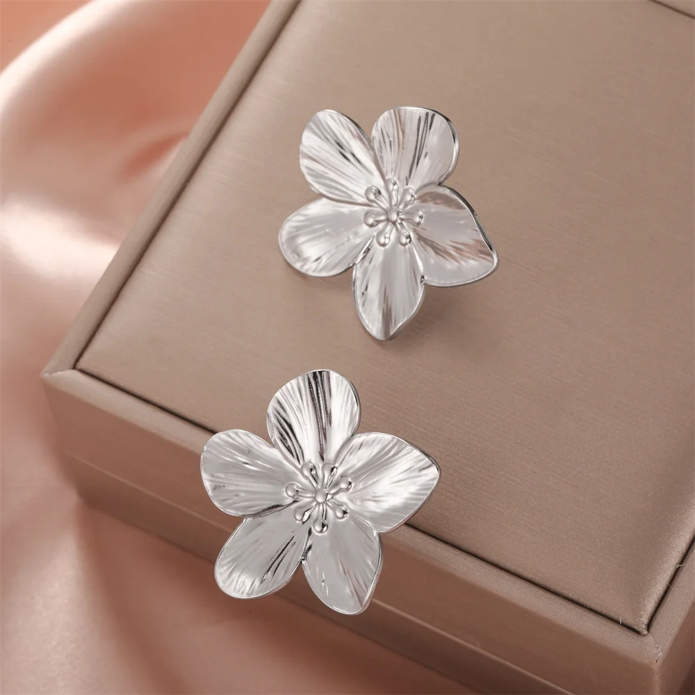 My Shape Orecchini a bottone con fiore grande orecchini grandi Color oro in acciaio inossidabile per le donne delicati orecchini a bottone alla moda regalo di gioielli