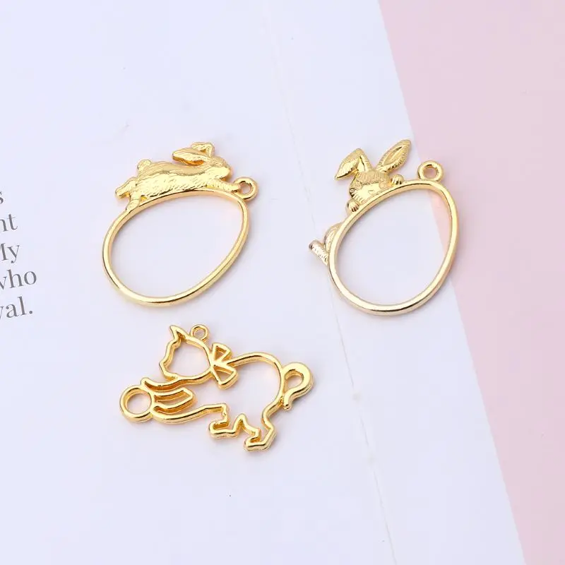 

3 Pcs Open Bezel Charm Hollow Naughty Rabbit Shaped Pendant Alloy Charm Ornaments for Jewelry Making & DIY Crafting