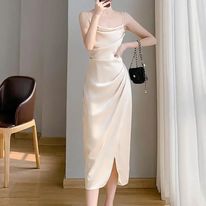 High-end Feel French-style Slimming Tank Dress 2024 Summer Waist-fitted Medium-length A- line Skirt Sleeveless Side Slit