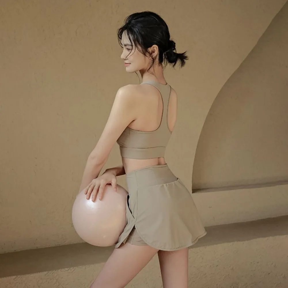 Fake Two-Piece Skirt for Outdoor Sex, Invisible Open Crotch, Fashionable and Breathable, Tennis and Yoga Skirt